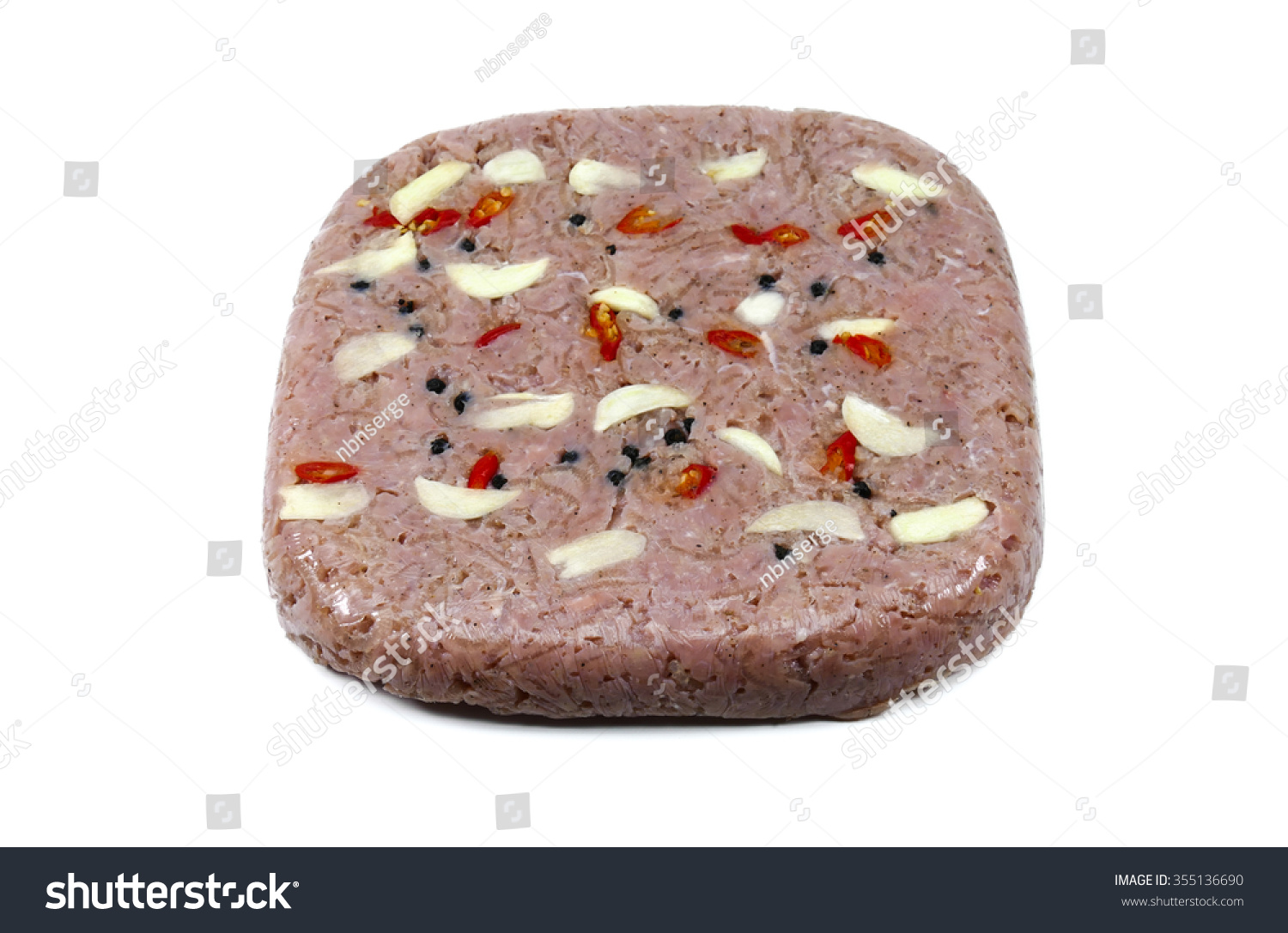 EM蔡是个很受欢迎的越南发酵猪肉卷以大蒜、